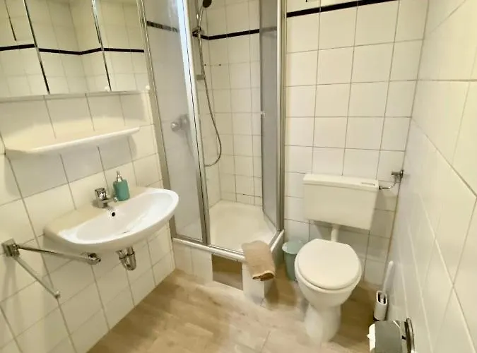 Hafenkoje * Husum (Schleswig-Holstein)